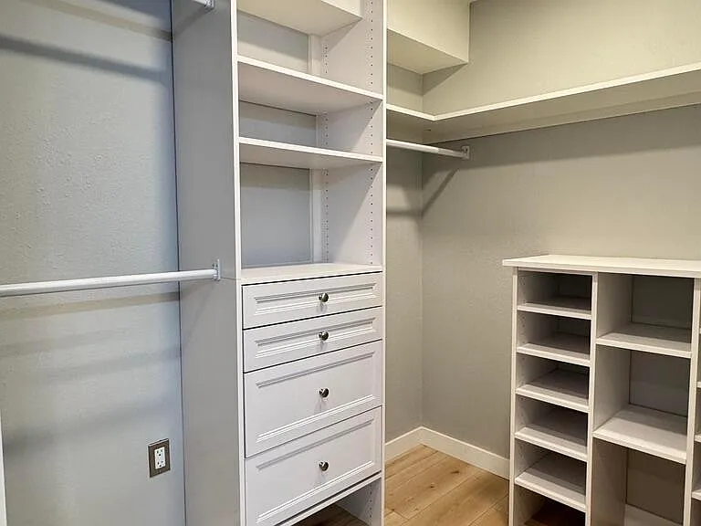 1701 E Colter St #431 — Photo 17