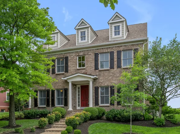 1885 Goodpaster Way, Lexington, KY 40509