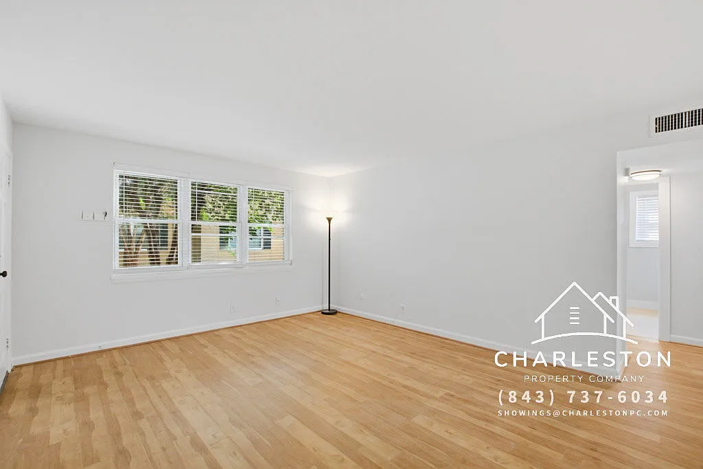 2 bed, 1.0 bath, 950 sqft, $2,750 — Photo 4