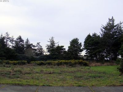 Seacrest, Bandon, OR, 97411
