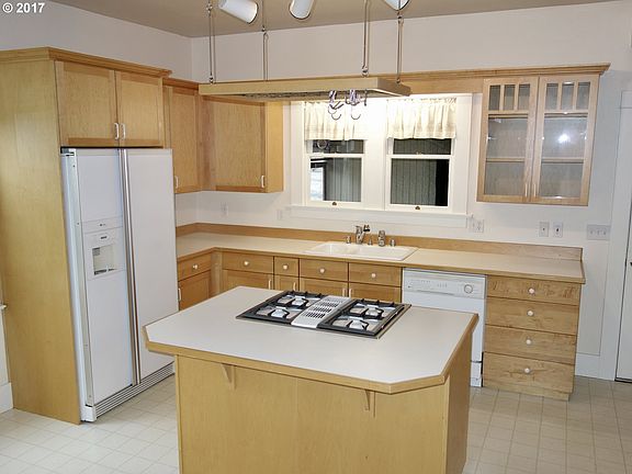 4th image of 408 NW 114th St