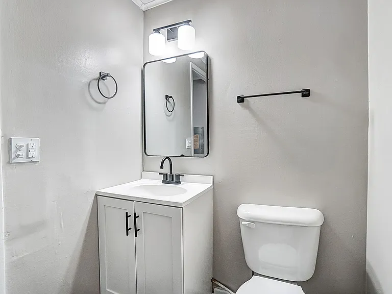 Poplar Ridge Apartments — Photo 15