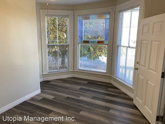 3rd image of 909 Virginia St #B