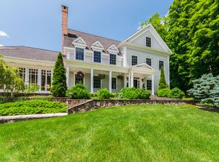 21 Stonehenge Rd #R, Ridgefield, CT 06877