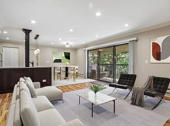 2nd image of 101 E Janata Blvd APT 3B