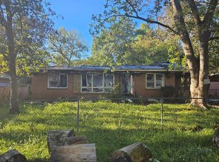 2886 Hawthorne Dr, Columbus, GA 31903