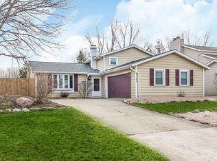 9795 Tannery Way, Olmsted Falls, OH 44138