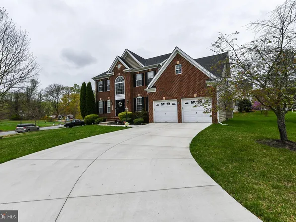 7300 Gosling Pl, Bowie, MD 20720