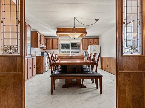 5th image of 2305 200th St #32