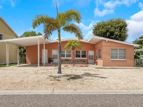 120 175TH TERRACE DRIVE E, REDINGTON SHORES, FL 33708