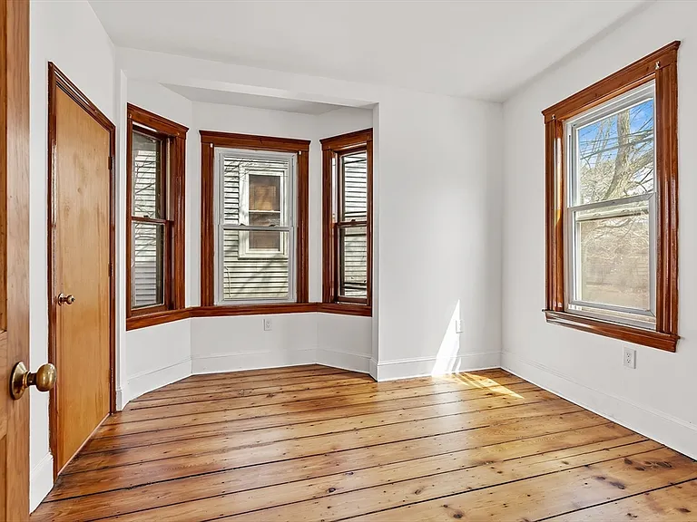 181-183 Lamartine St #1 — Photo 5