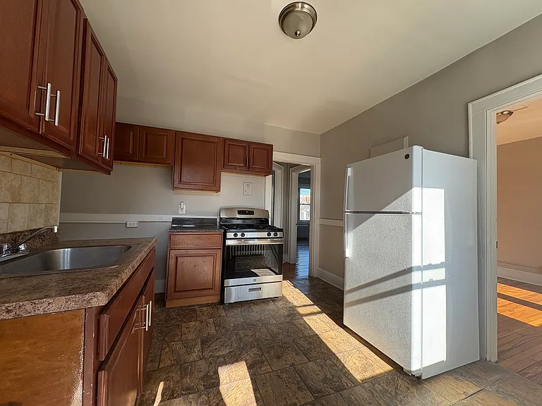 50 Johnson St #123 — Photo 1