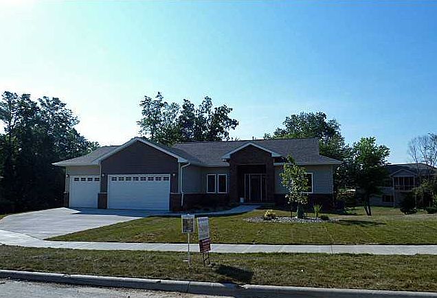 1st image of 1570 Ironwood Ln