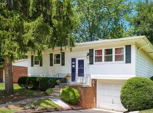 5582 Norcross Rd, Columbus, OH 43229