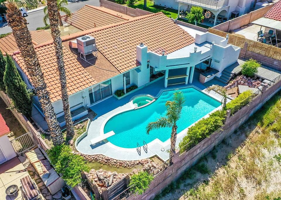 1st image of 5086 Cartaro Dr