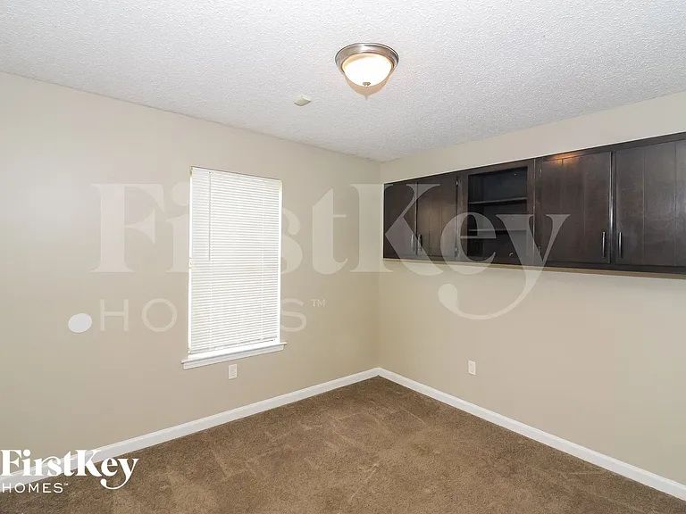 6047 Tiffany Rd — Photo 11