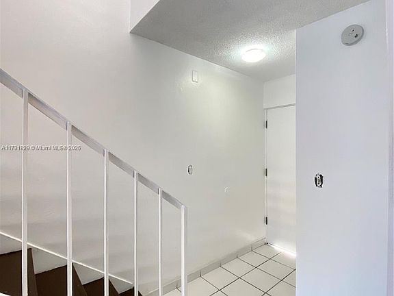 2nd image of 209-92XX Fontainebleau Blvd