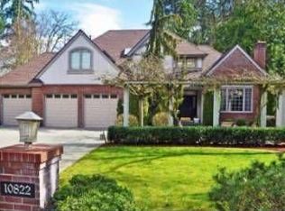16261 Redmond Way, Redmond, WA 98052