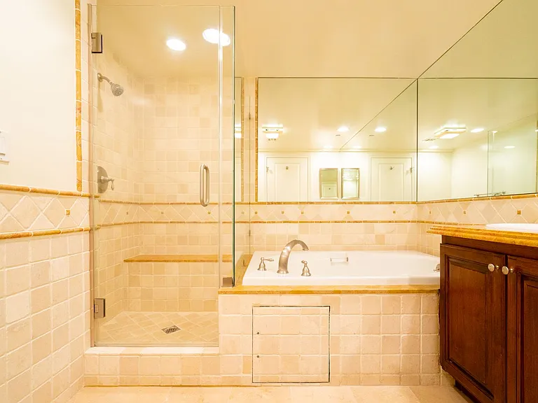 8610 Chalmers Dr — Photo 33