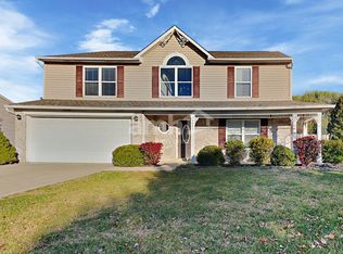 1621 Turning Leaf Dr, Franklin, IN 46131