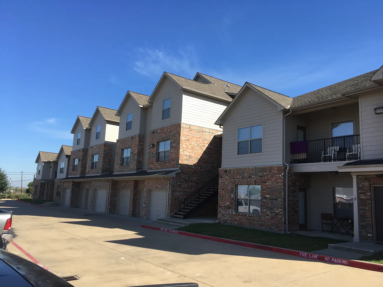 Westridge Apartments — Photo 3