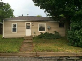 407 E Indiana Ave, Kendallville, IN