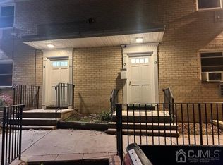 408 Cranbury Rd APT 13, East Brunswick, NJ 08816