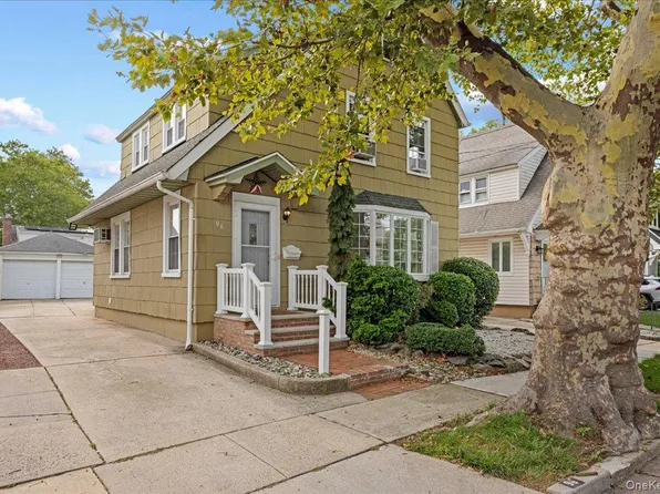96 Capitol Avenue, Williston Park, NY 11596
