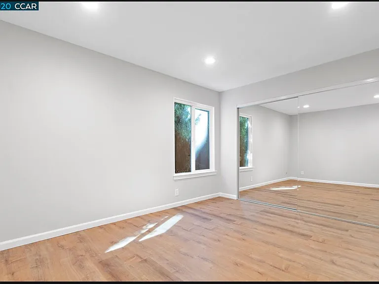 2562 Walnut Blvd #73 — Photo 14