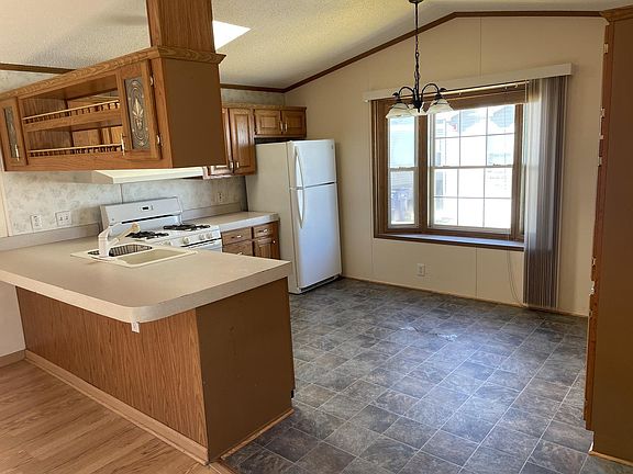 4th image of 8800 S Harlem Ave #809