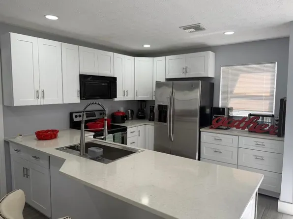 1392 Riverside Cir #1394, Wellington, FL 33414