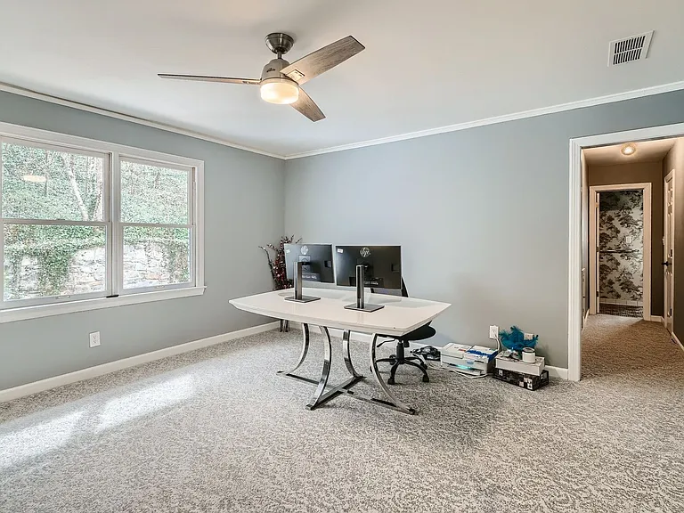 425 Ferry Lndg — Photo 24