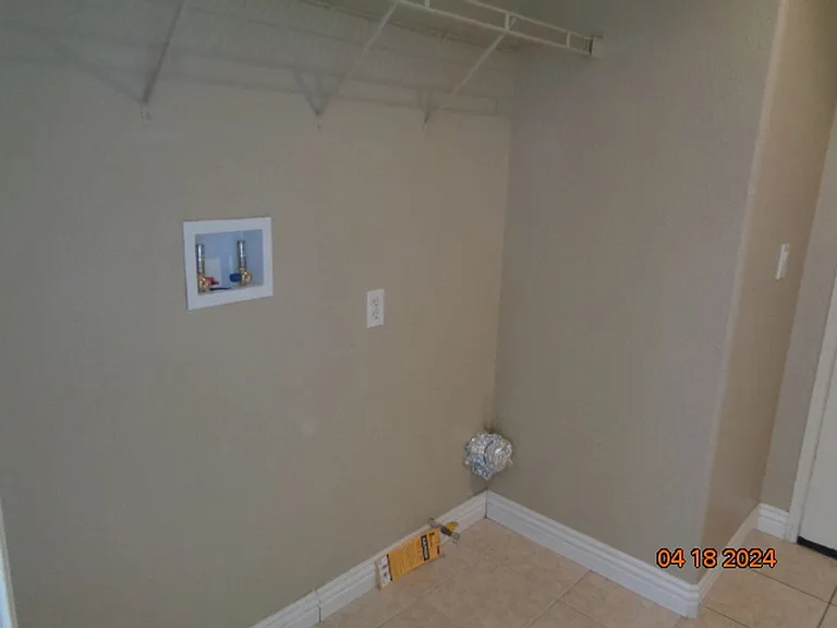 2064 W Avenue K #6 — Photo 6