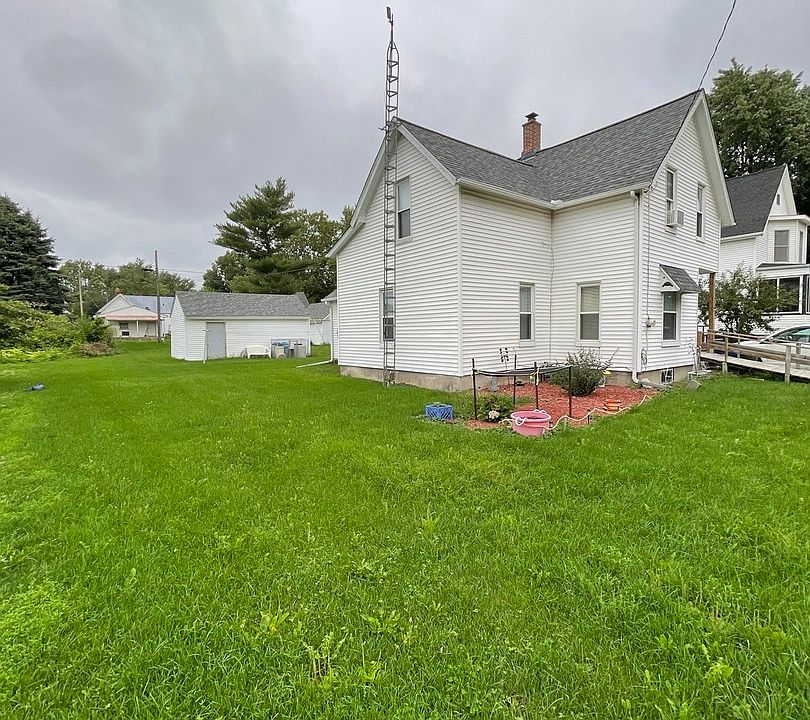 116 1st St, Bradford, IL 61421 MLS 11860325 Zillow