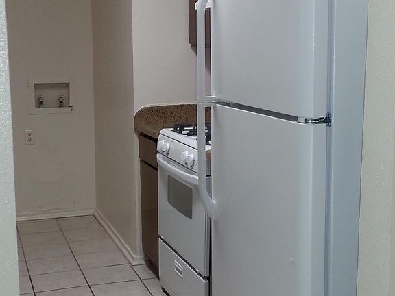 3rd image of 400 Thigpen Dr #Kqjnssmmg