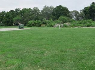 2477 E Main Rd, Portsmouth, RI 02871