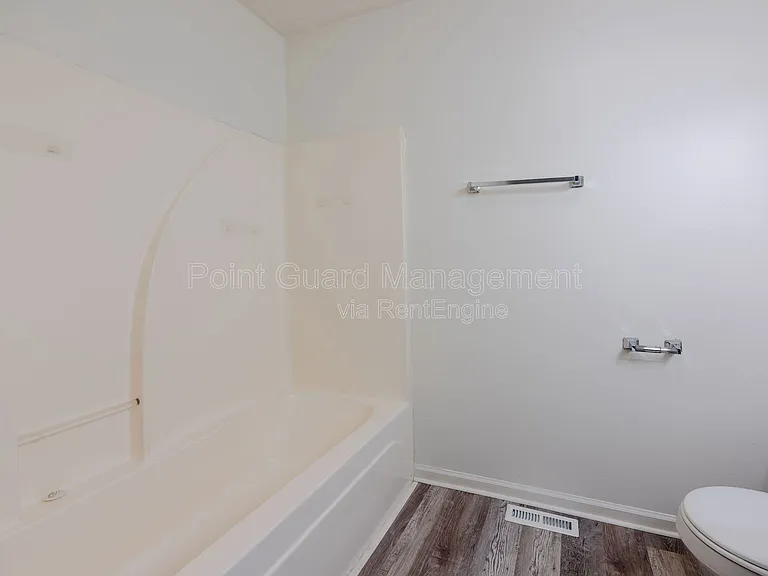 955 S Leroy St #6 — Photo 17