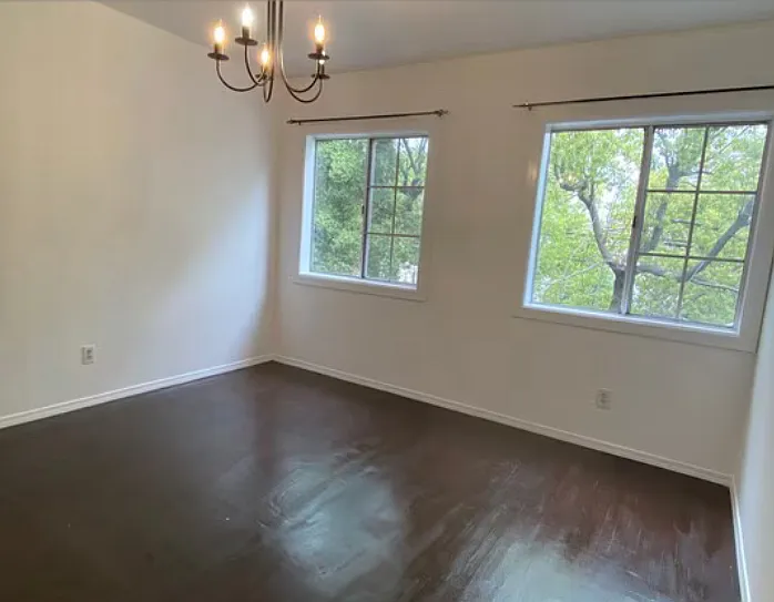 2107 W Reservoir St — Photo 3