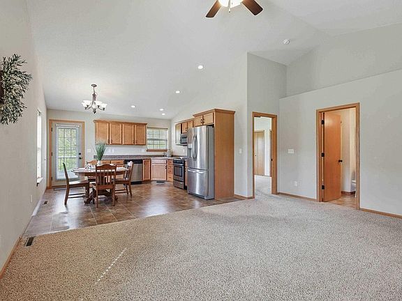 5th image of 6120 Deere Creek Ln #A