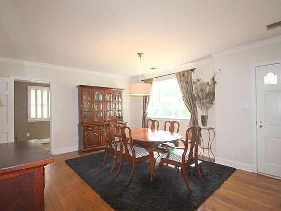 2nd image of 3782 Montclair Dr