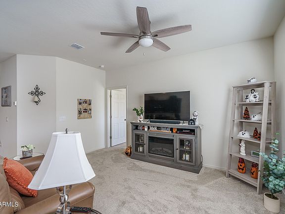 3rd image of 25905 W CAT BALUE Drive