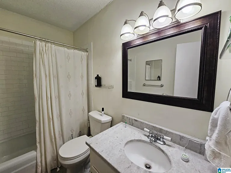 3449 Sandner Ct #D — Photo 16