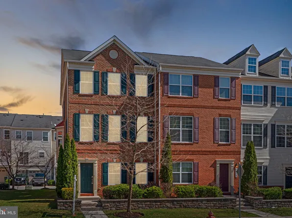 7822 Blue Stream Dr, Elkridge, MD 21075