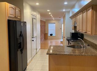 817 S Curley St, Baltimore, MD