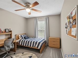 993 Chelsea Run, West Point, VA 23181