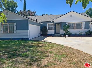 10447 Rubio Ave, Granada Hills, CA 91344