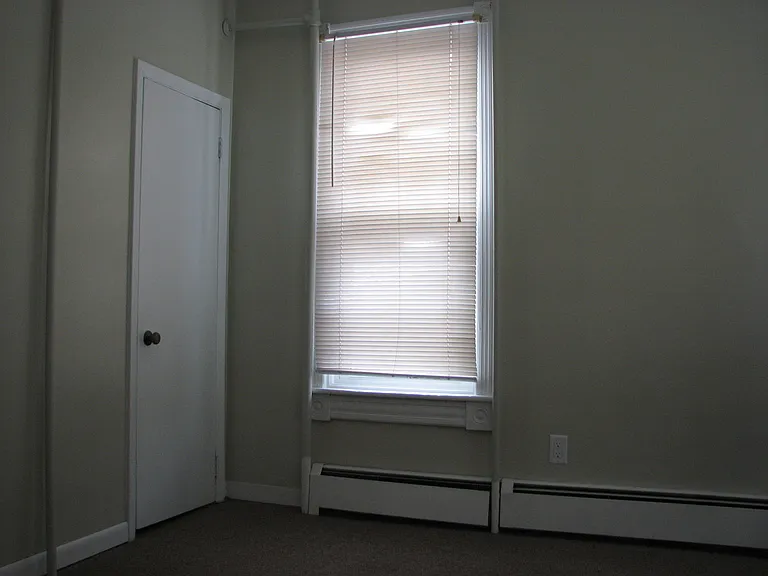 BR2 (partial view shows walk-in closet)