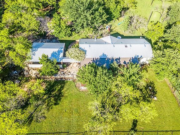 3rd image of 7000 County Road 421