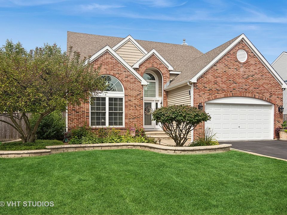 1st image of 150 Rushmore Dr