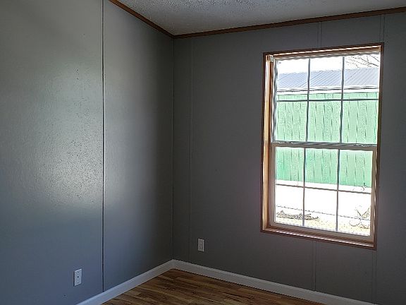 2nd image of 919 Wilderness Trl